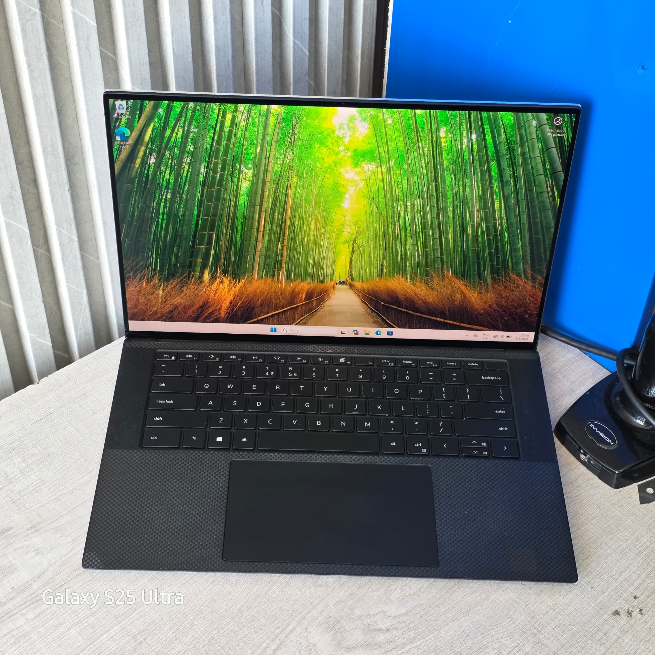 Dell Precision 5560 11th Gen Touchscreen Workstation Ultrabook   Core i7-11850H @ 2.6ghz up to 4.6ghz ( 16gig ram 512gig ssd nvme ssd (supports 2 nvme drives) 15.6 inch 4K UHD+ Touchscreen Infinity Edge display Nvidia T1200 4gig dedicated