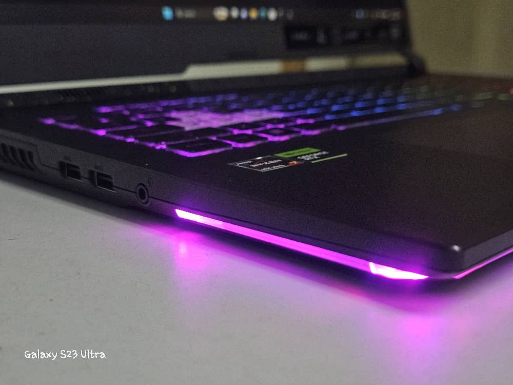 ROG STRIX G1713RC  Gaming With RTX3050 4gig dedicated Graphics  New Condition Stylish Gaming Beast  Highly Recommended for Rendering /Video Editing/Architectural designs/Animation /Motion Graphics /Photoshop /Gaming Machines/Lumion and all powerful Jobs 13th Gen Ryzen 7 6800HS @3.2 0GHz (
