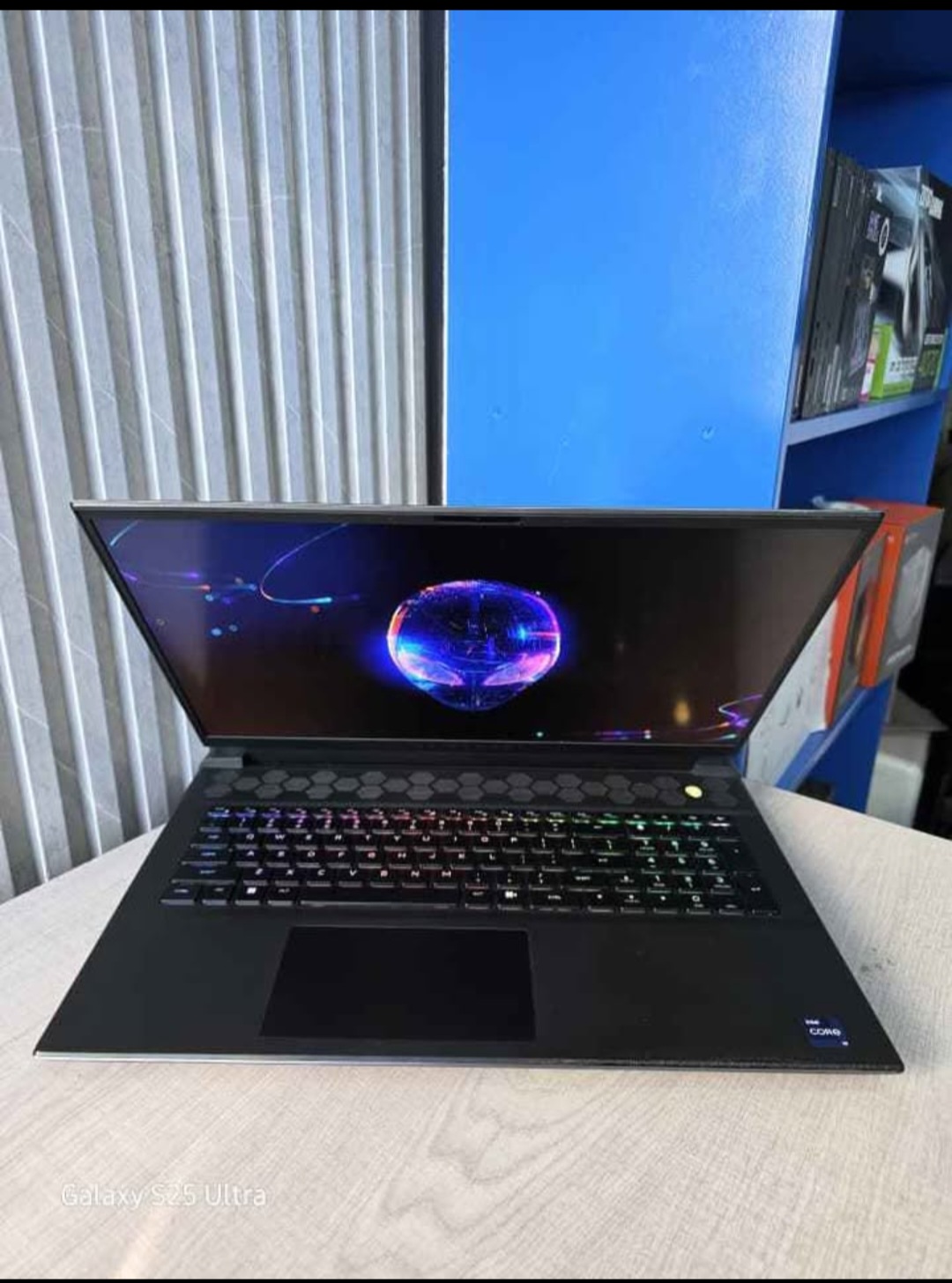 ALIENWARE M18 R1 RTX 4090 GAMING/WORKSTATION LAPTOP   Core i9-13980HX 5.6ghz Processor @24 cores 32 threads 64 gig ddr5 ram 1tb nvme ssd 18 inch FHD+ IPS 480hz Display 480hz Refresh Rate Full RGB Backlit  Keyboard Intel UHD Graphics Nvidia Rtx 4090 16gig graphics card Usb 3.2 Wifi 7 Bluetooth HDMI H thumbnail