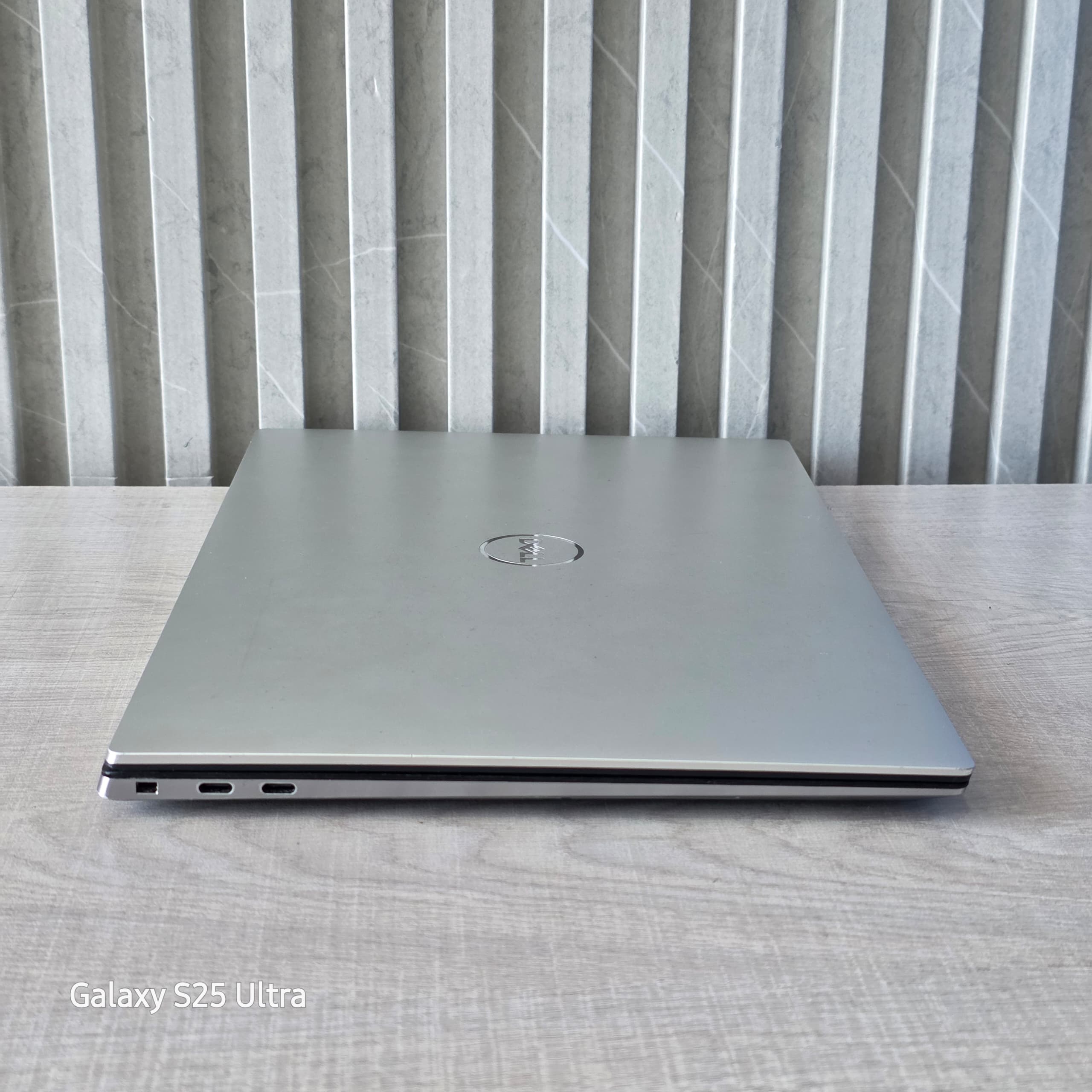 Dell Precision 5560 11th Gen Touchscreen Workstation Ultrabook   Core i7-11850H @ 2.6ghz up to 4.6ghz ( 16gig ram 512gig ssd nvme ssd (supports 2 nvme drives) 15.6 inch 4K UHD+ Touchscreen Infinity Edge display Nvidia T1200 4gig dedicated thumbnail