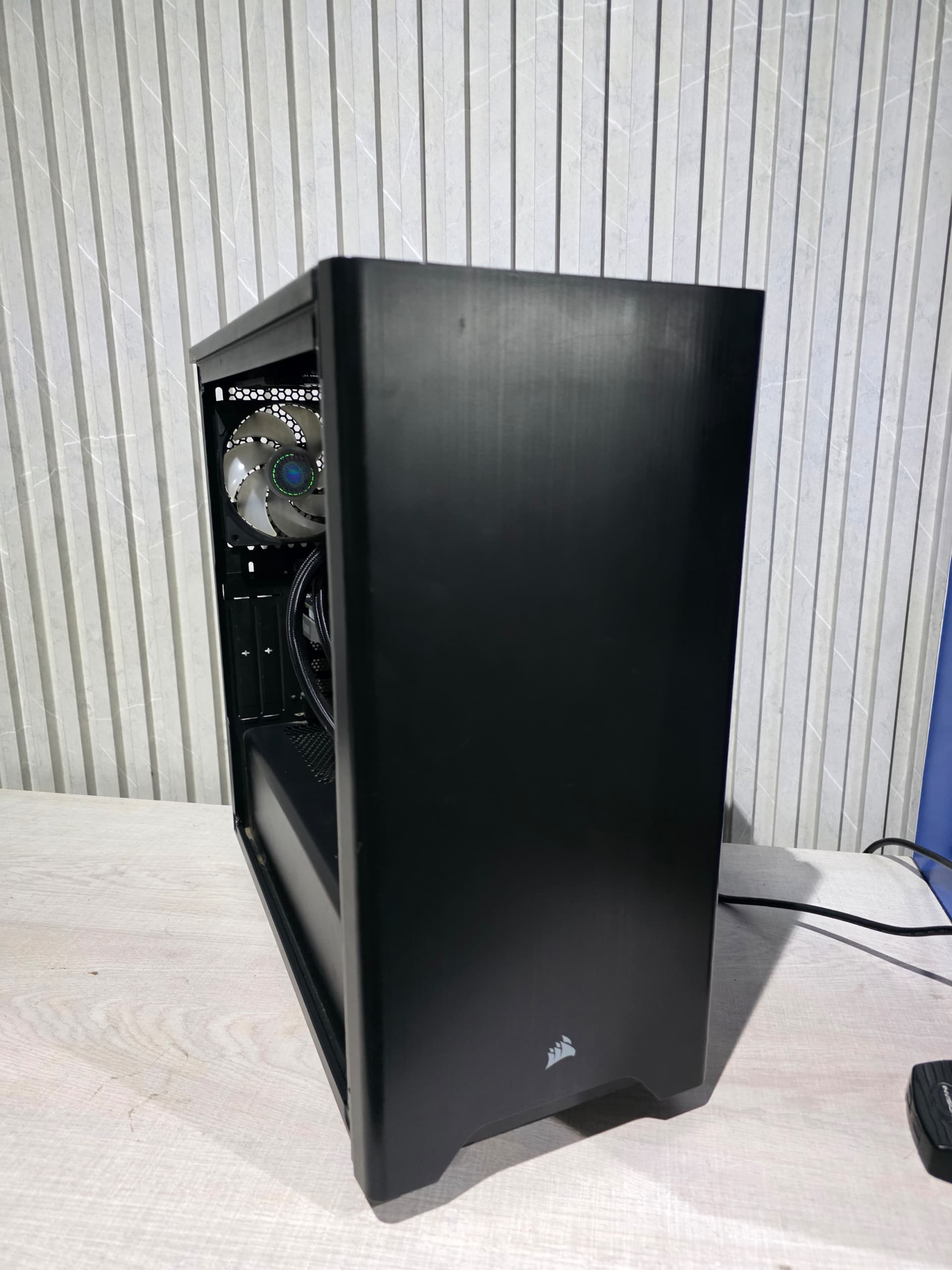 Custom Built Gaming PC Core i7 8700k 16gig ram 512gig ssd Nvidia RTX 3050 6gig thumbnail