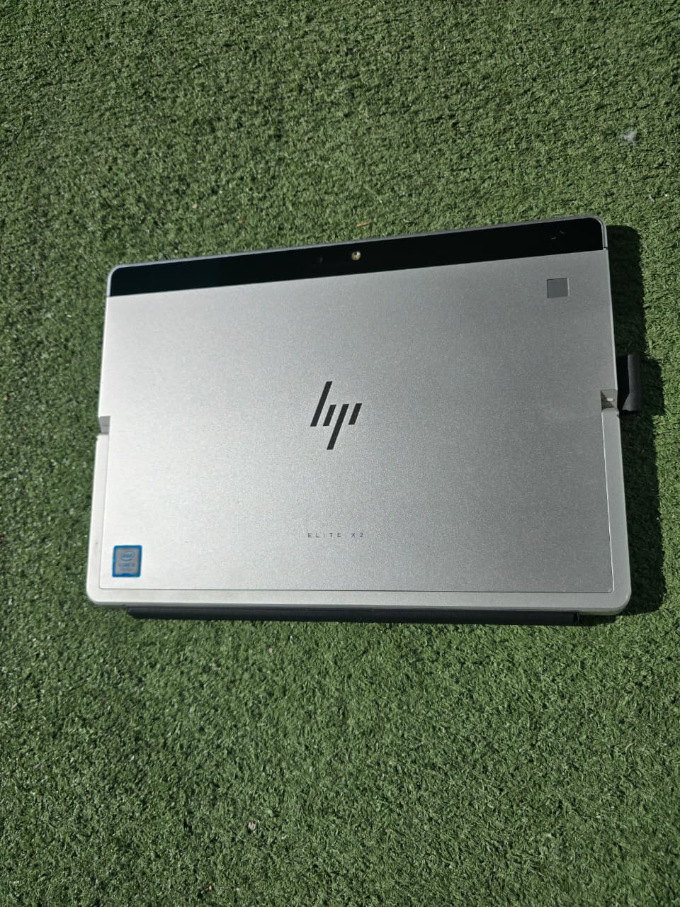 HP Elite x2 1012 G2 series detachable notebook ✅7th generation  ✅12.3" capacitive touchscreen (2736x1824 resolution)  ✅Intel core i5 ✅256 GB,  ✅8 GB Ddr3 ✅Backlit Keyboard  ✅Windows 11 thumbnail