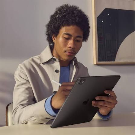 Apple iPad Pro 11-inch (M4, 2024) 256GB thumbnail